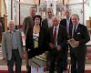 Voorste rij van links naar rechts: B.Mensing, M. Zwetsloot-Medze (vicevoorzitter Gabriël Parochie), J.Loskamp (voorzitter Restauratie commissie), Drs J. Boogaarts (K.K.O.R.) Achterste rij van links naar rechts: R.W. van Straten (Adviseur R.C.E.), M.Verheggen (Adviseur K.K.O.R.), H.Elbertse (Orgelbouwer).