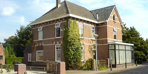 's-Heerenberg - Beenen Bloemenmagazijn, Klinkerstraat