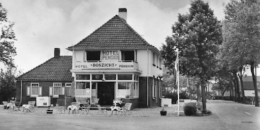 Hotel boszicht beek (Bart Hendricksen)